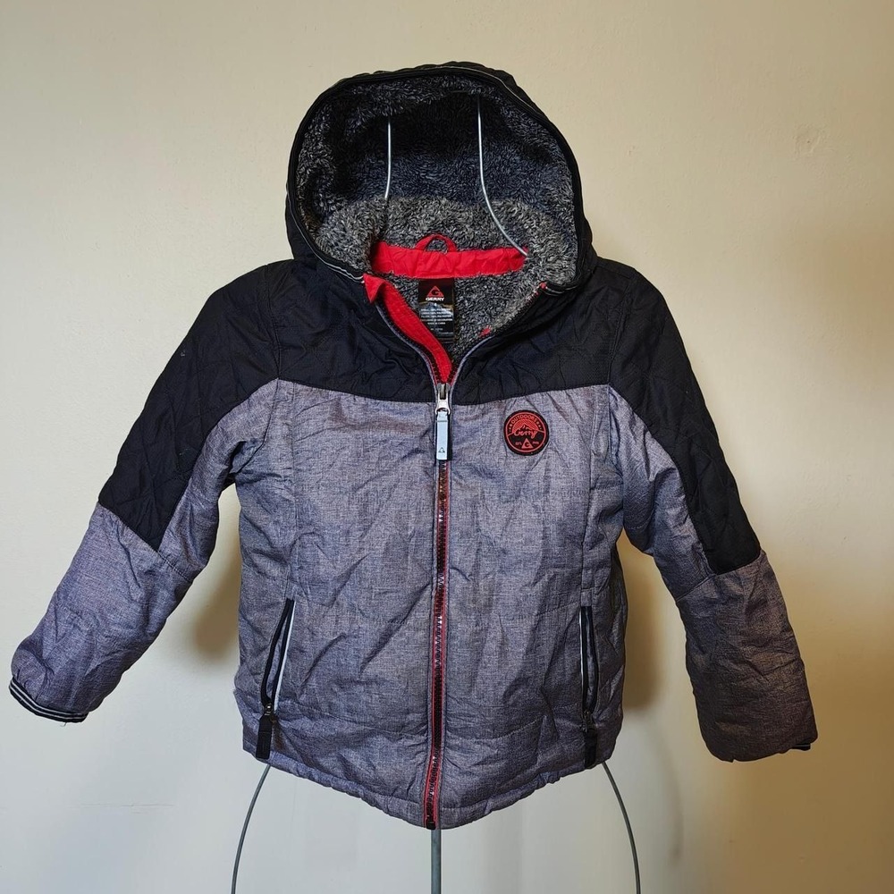 Gerry grey puffer jacket with size 6 years